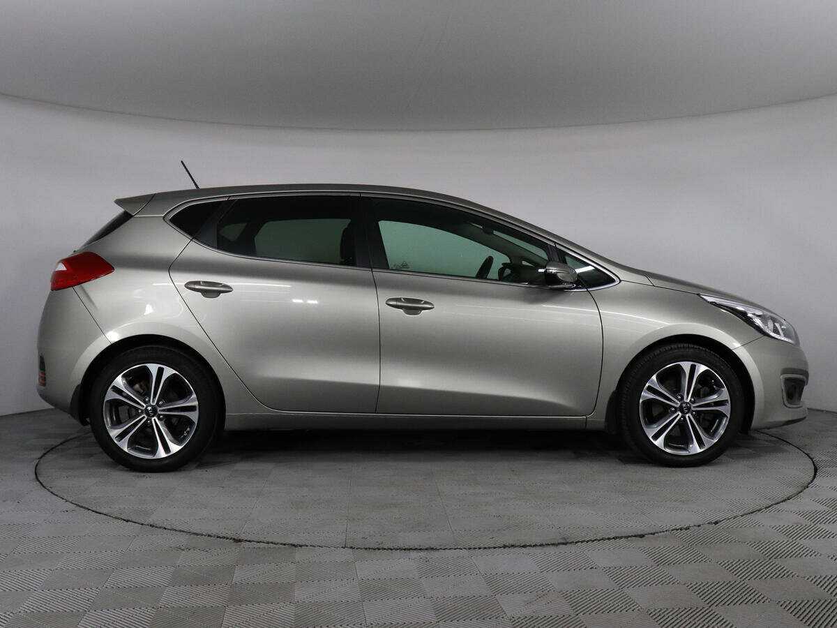 Kia Ceed с пробегом — 2016 год. Фото: #3