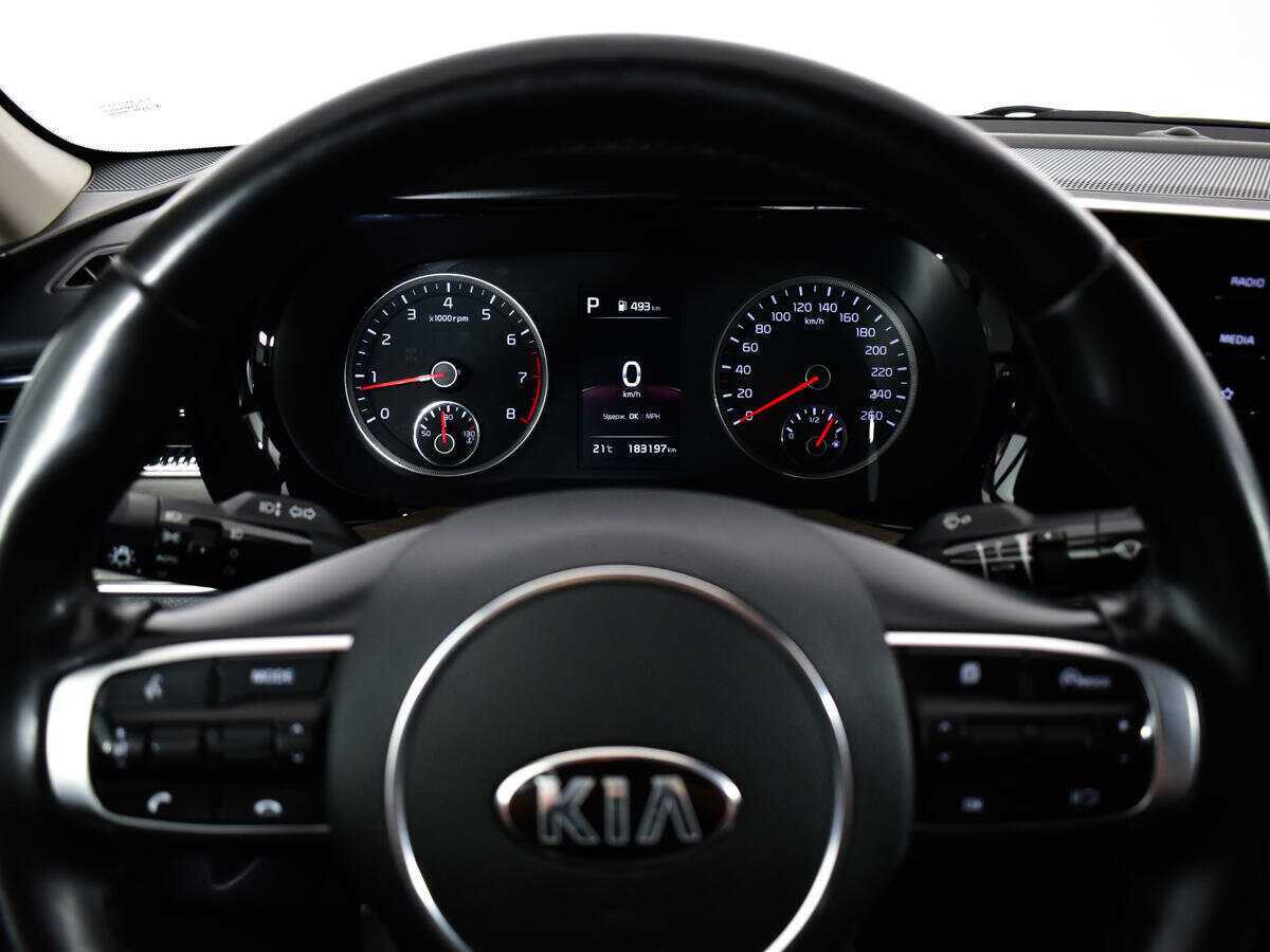Kia K5 с пробегом — 2021 год. Фото: #10