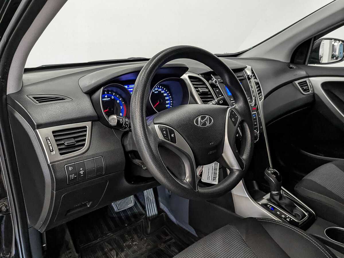 Hyundai i30 с пробегом — 2015 год. Фото: #14