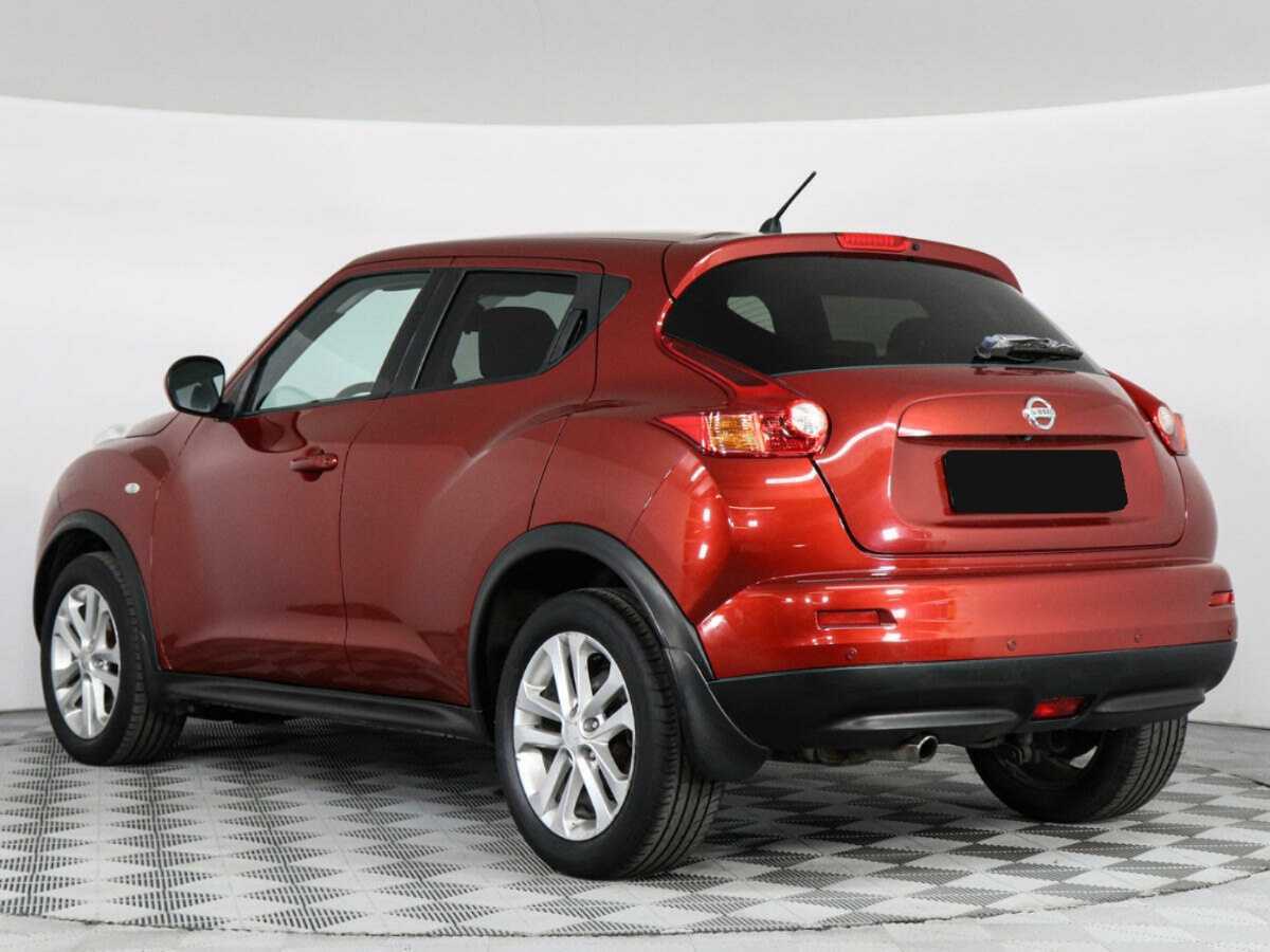Nissan Juke с пробегом — 2012 год. Фото: #3