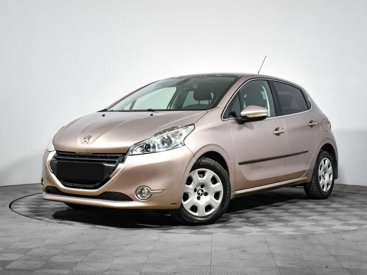 Peugeot 208 с пробегом — 2014 год. Фото: #0