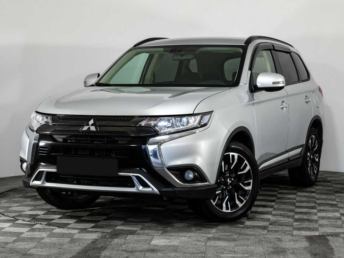 Mitsubishi Outlander с пробегом — 2021 год. Посмотреть фото