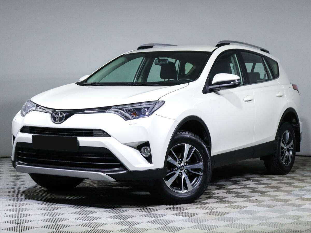 Toyota RAV4 с пробегом — 2017 год. Посмотреть фото