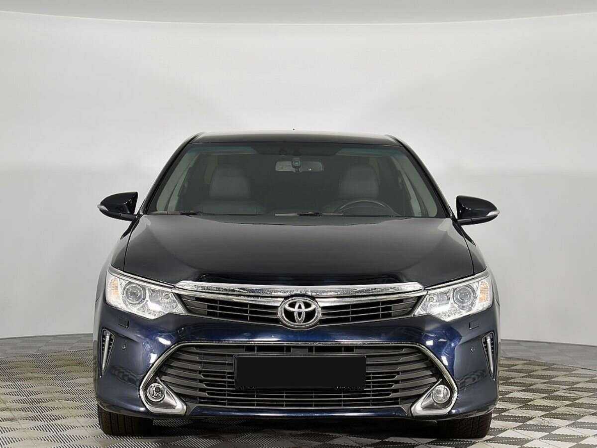 Toyota Camry с пробегом — 2014 год. Фото: #2