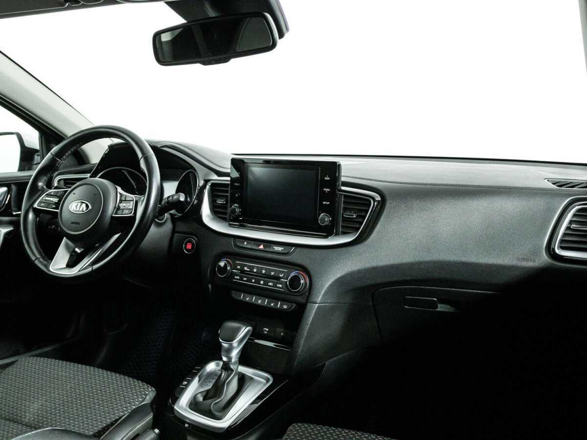Kia Ceed с пробегом — 2020 год. Фото: #7