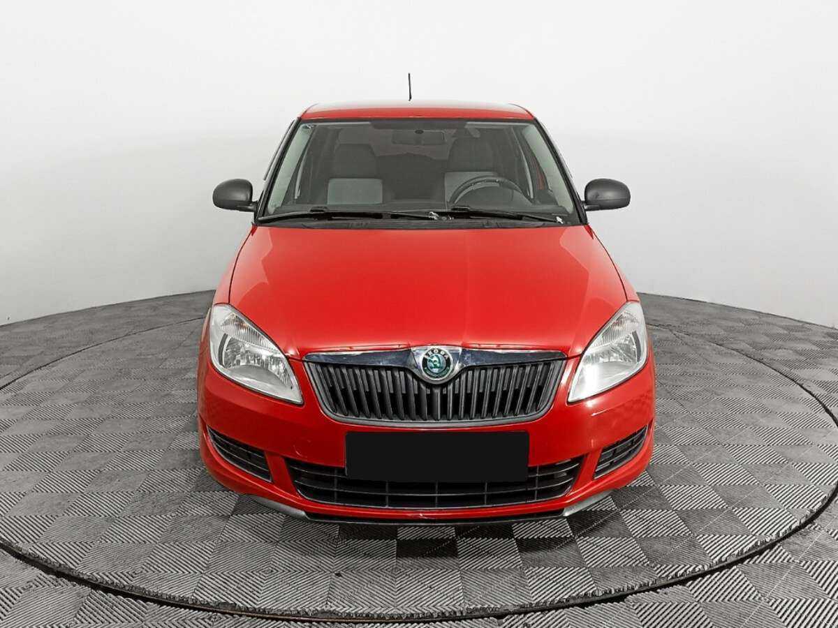 Skoda Fabia с пробегом — 2012 год. Фото: #1