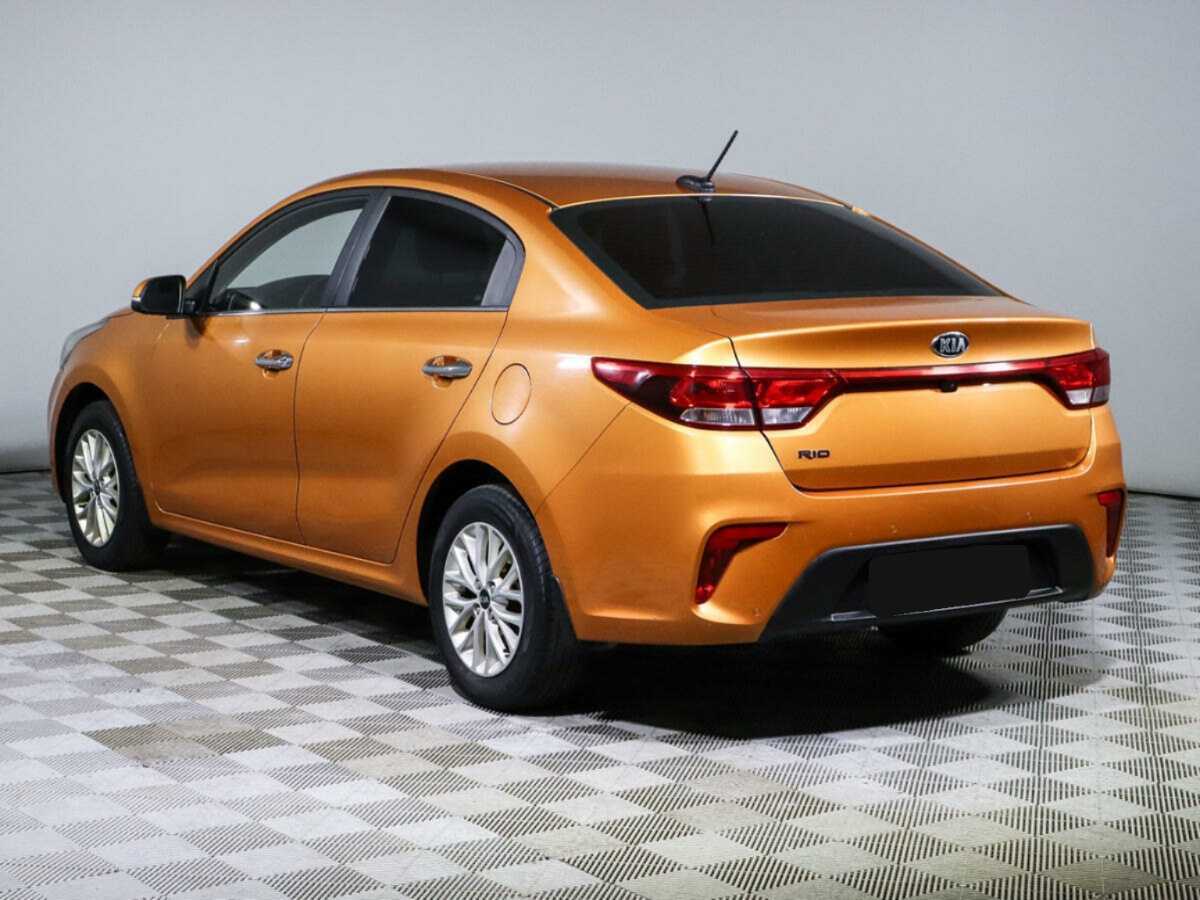 Kia Rio с пробегом — 2017 год. Фото: #5