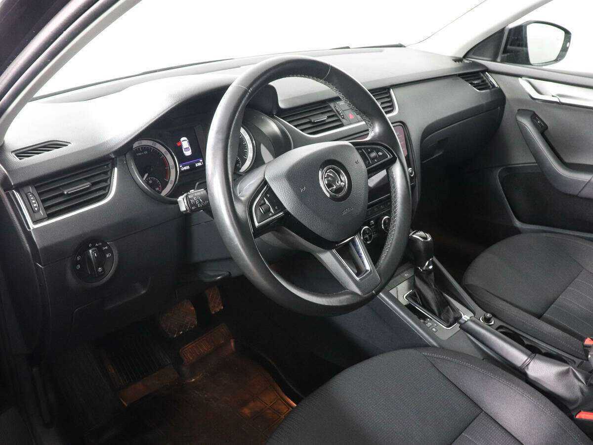 Skoda Octavia с пробегом — 2018 год. Фото: #7