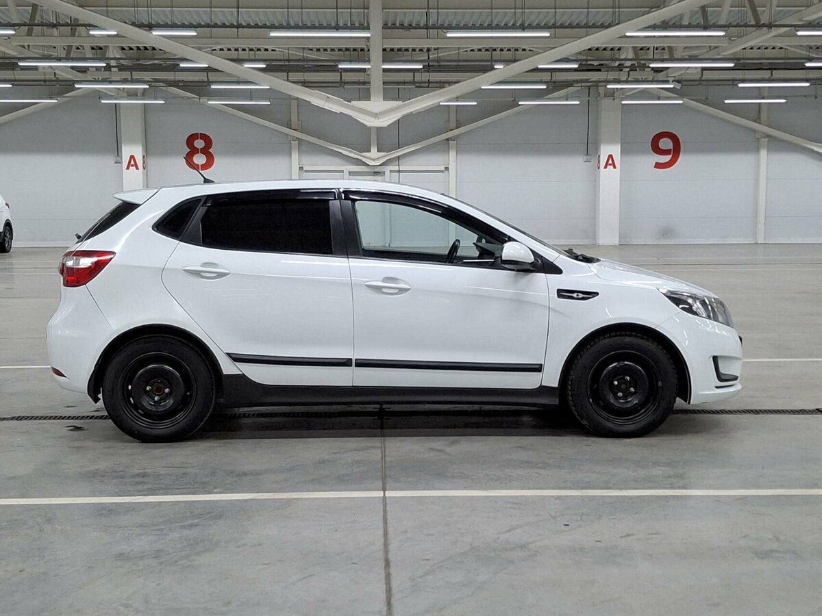 Kia Rio с пробегом — 2014 год. Фото: #3
