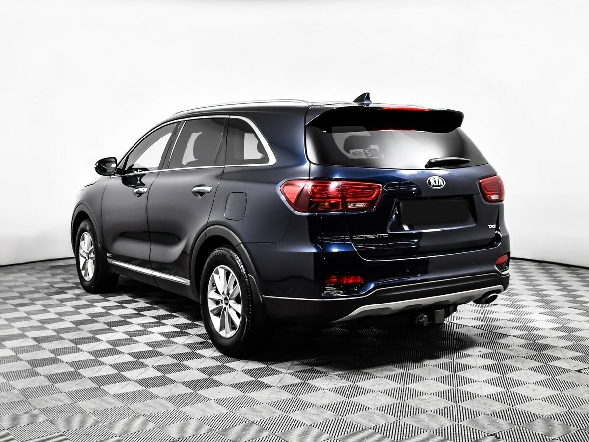 Kia Sorento с пробегом — 2019 год. Фото: #5