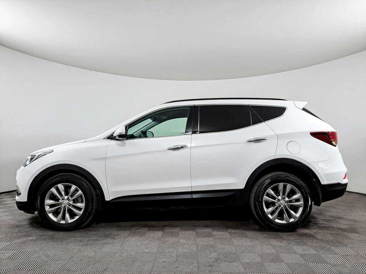 Hyundai Santa Fe с пробегом — 2017 год. Фото: #7