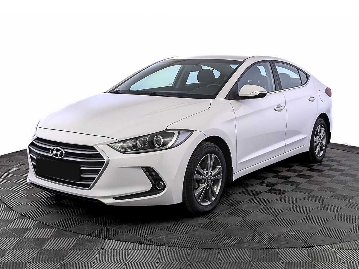 Hyundai Elantra с пробегом — 2018 год. Фото: #0