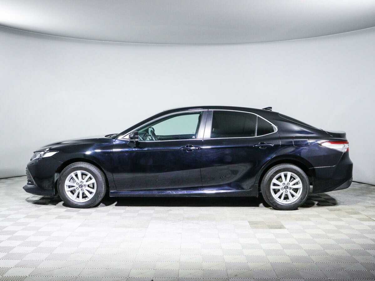 Toyota Camry с пробегом — 2019 год. Фото: #7