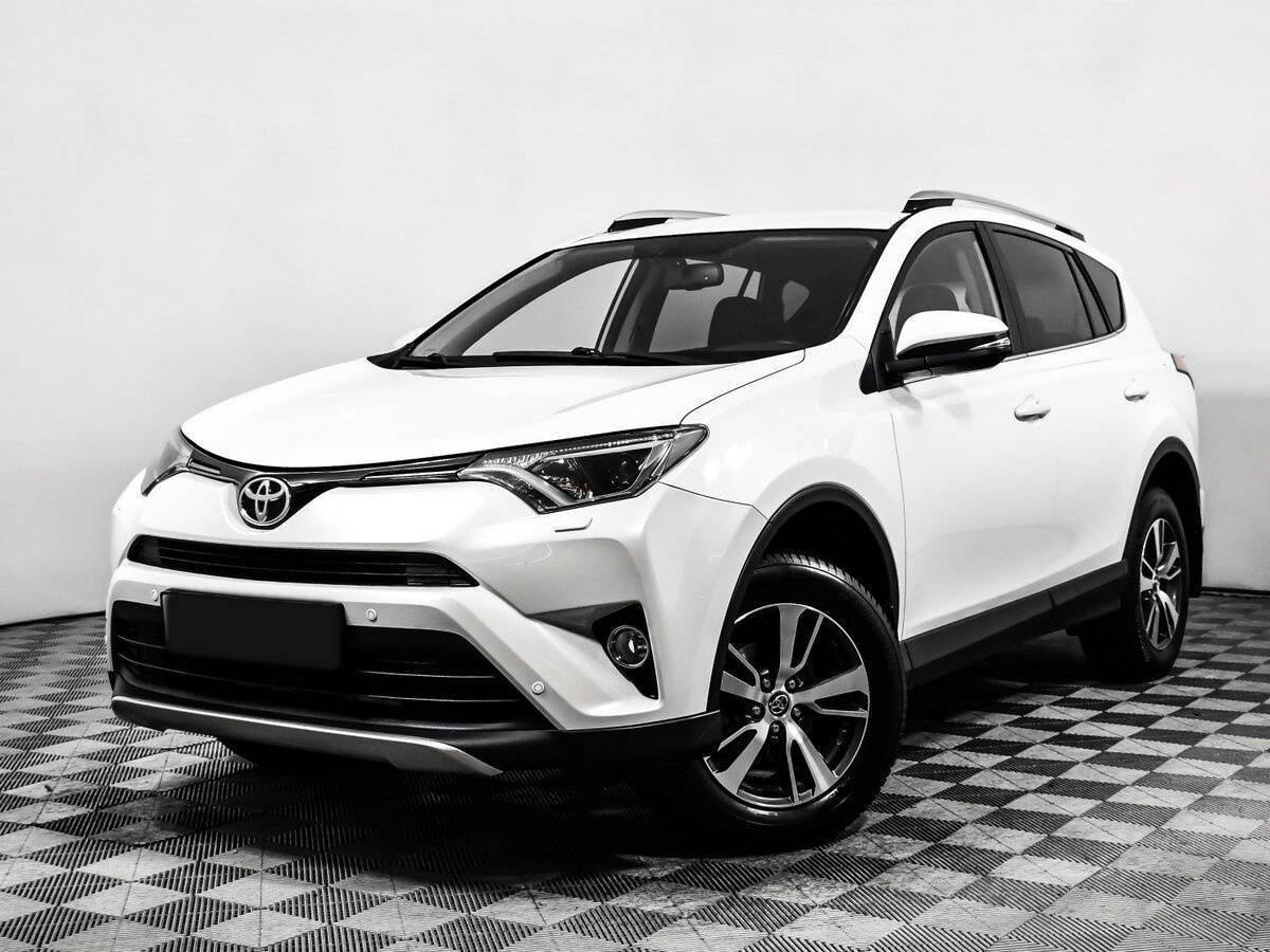 Toyota RAV4 с пробегом — 2017 год. Посмотреть фото