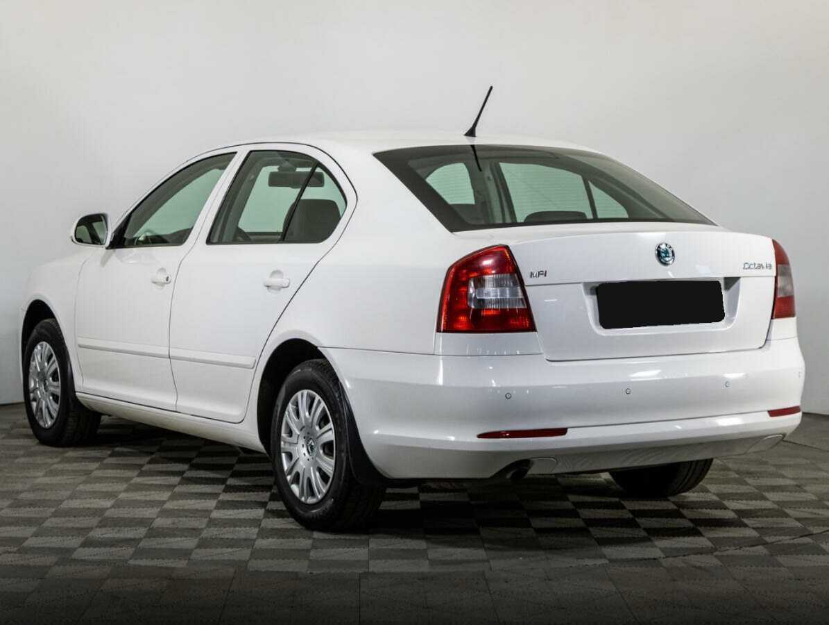 Skoda Octavia с пробегом — 2013 год. Фото: #5