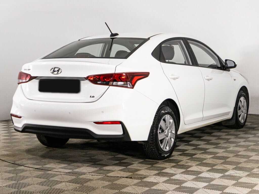 Hyundai Solaris с пробегом — 2017 год. Фото: #4