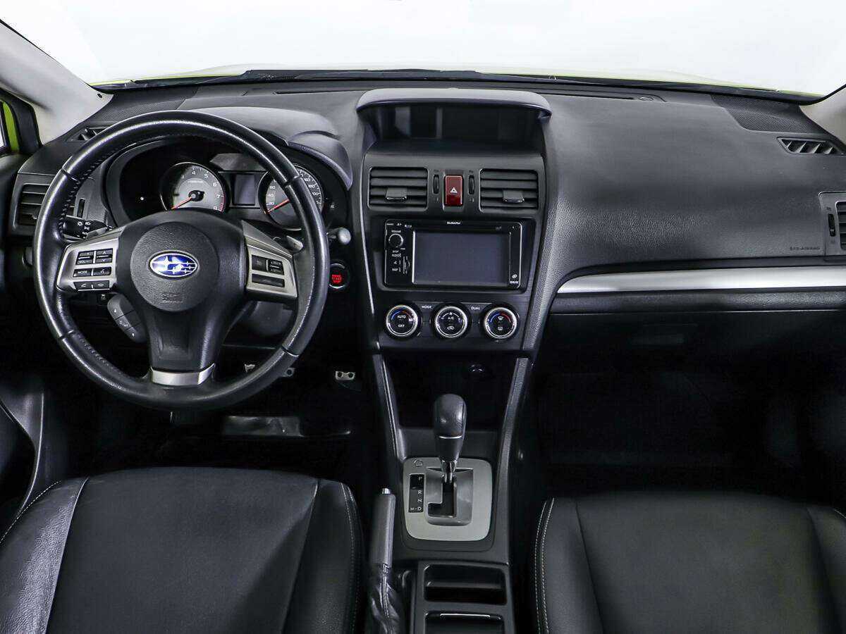 Subaru XV с пробегом — 2013 год. Фото: #10