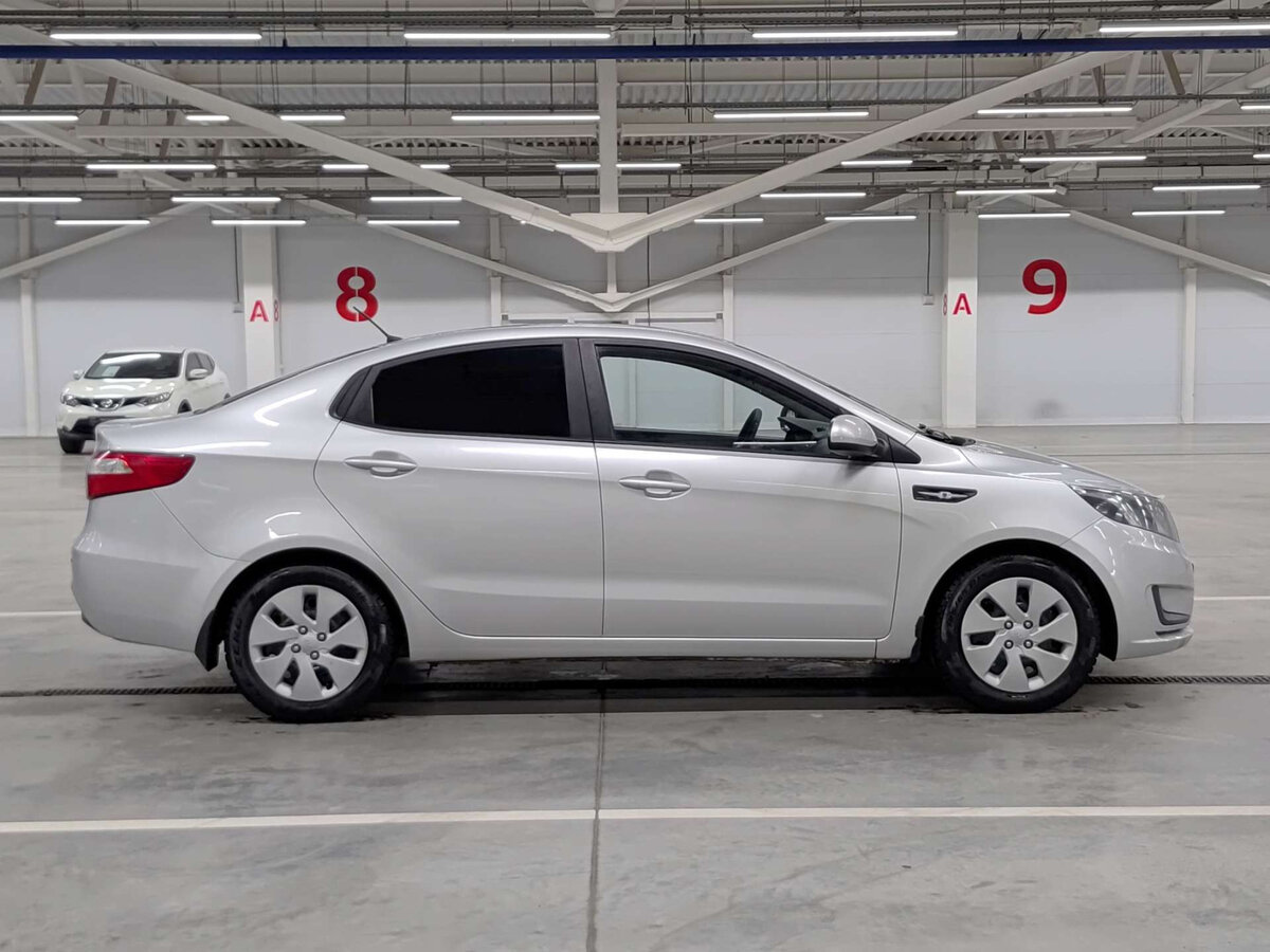 Kia Rio с пробегом — 2014 год. Фото: #3