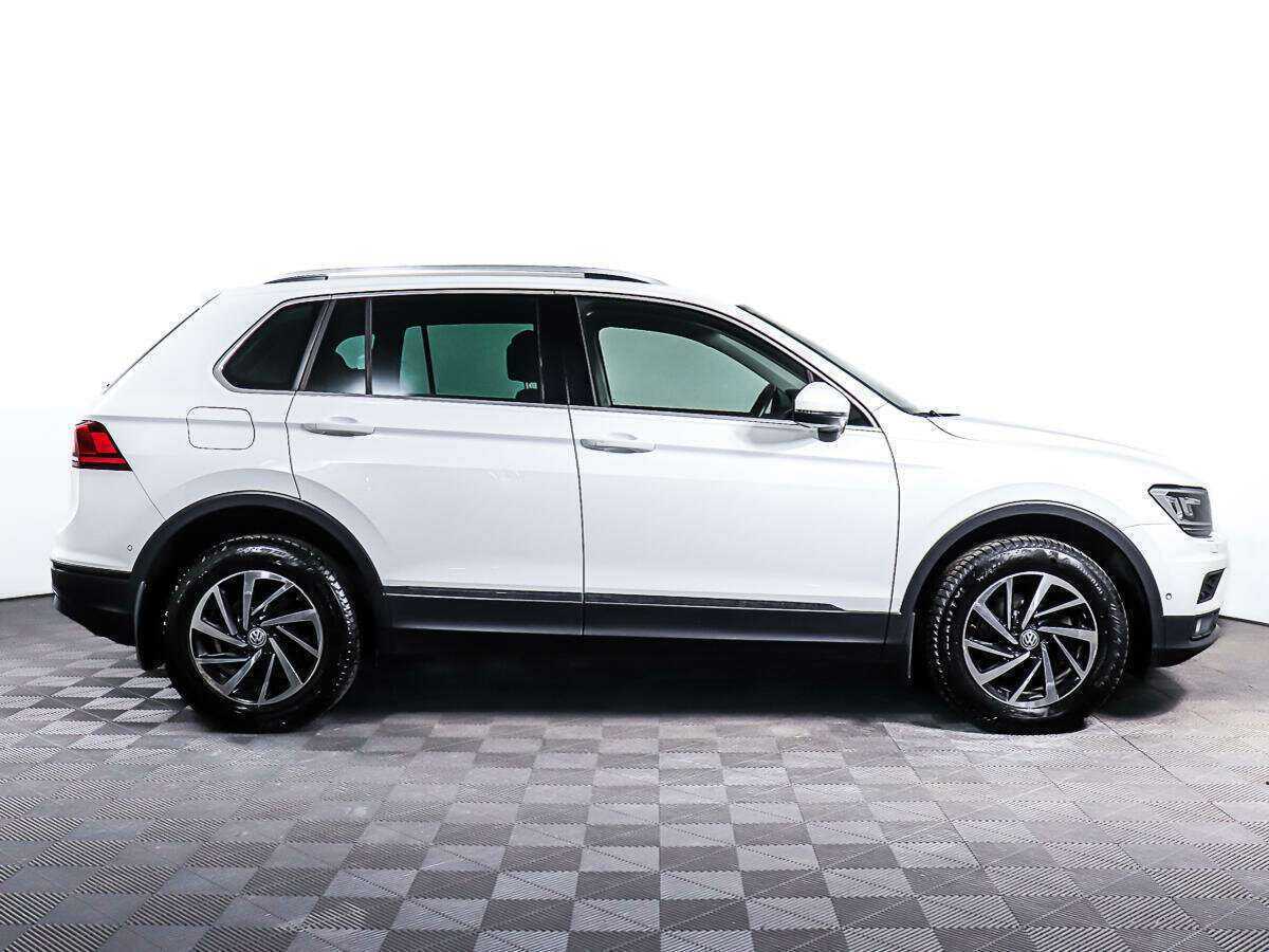Volkswagen Tiguan с пробегом — 2018 год. Фото: #3