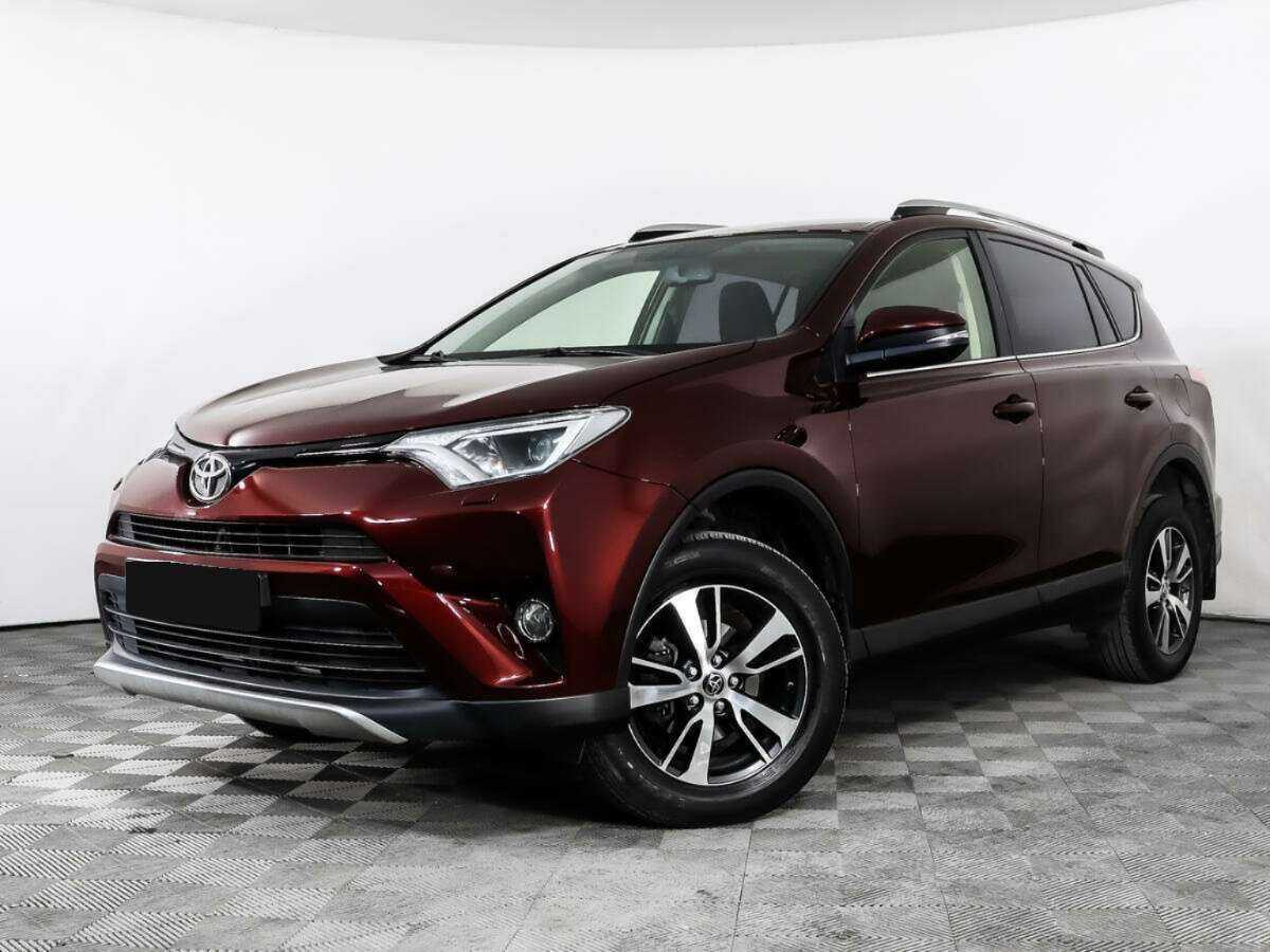 Toyota RAV4 с пробегом — 2016 год. Фото: #0