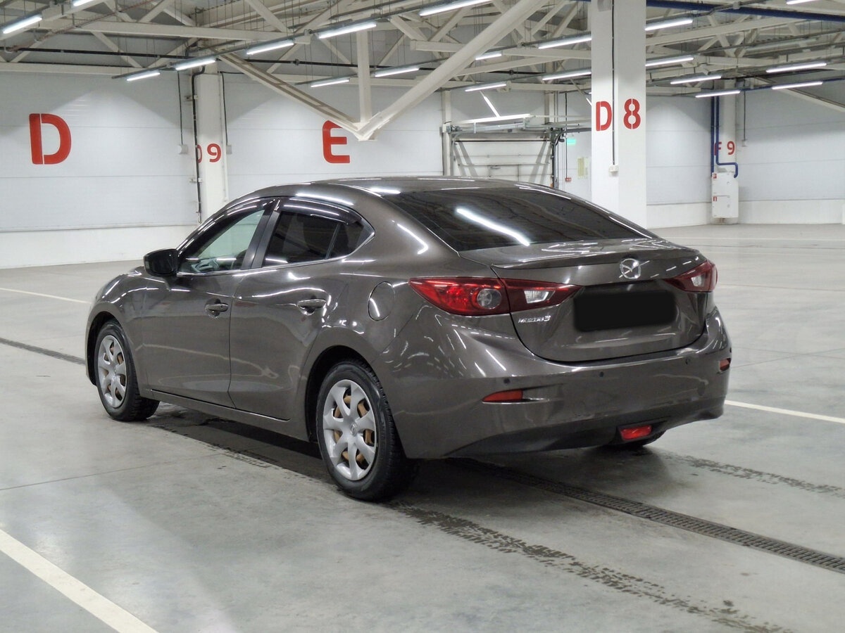 Mazda 3 с пробегом — 2014 год. Фото: #6
