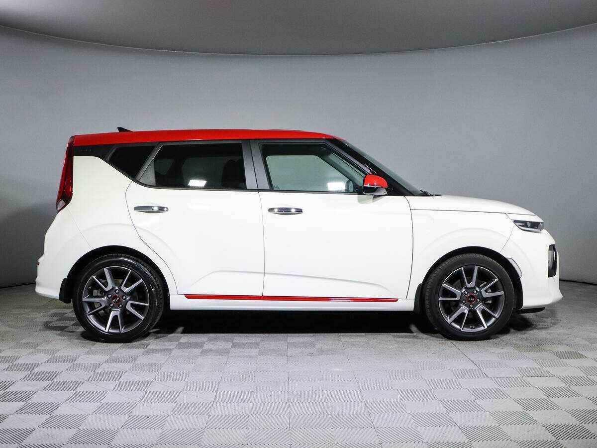 Kia Soul с пробегом — 2021 год. Фото: #3