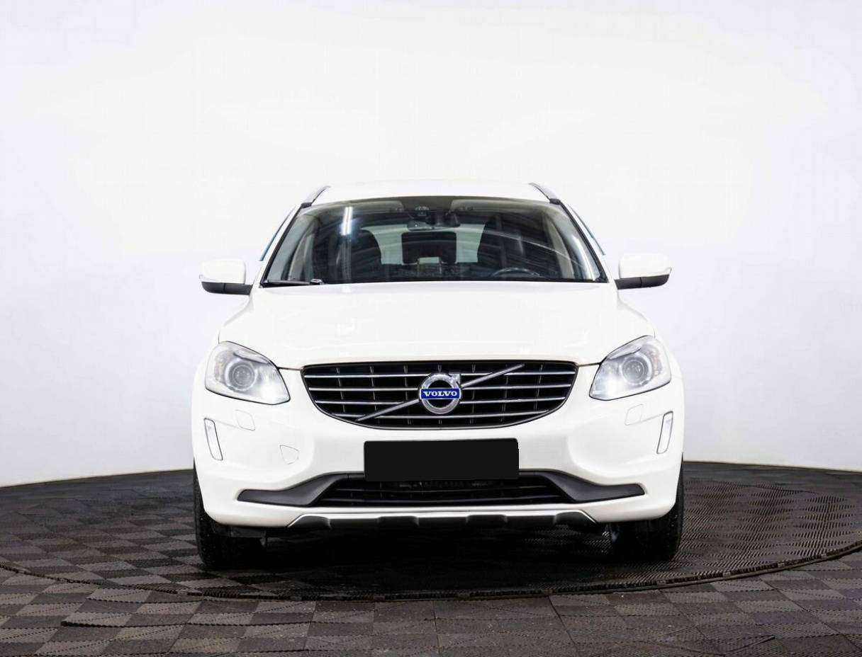 Volvo XC60 с пробегом — 2013 год. Фото: #1