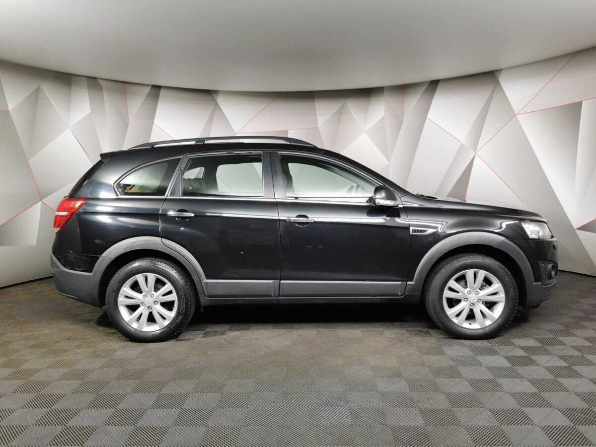 Chevrolet Captiva с пробегом — 2013 год. Фото: #5