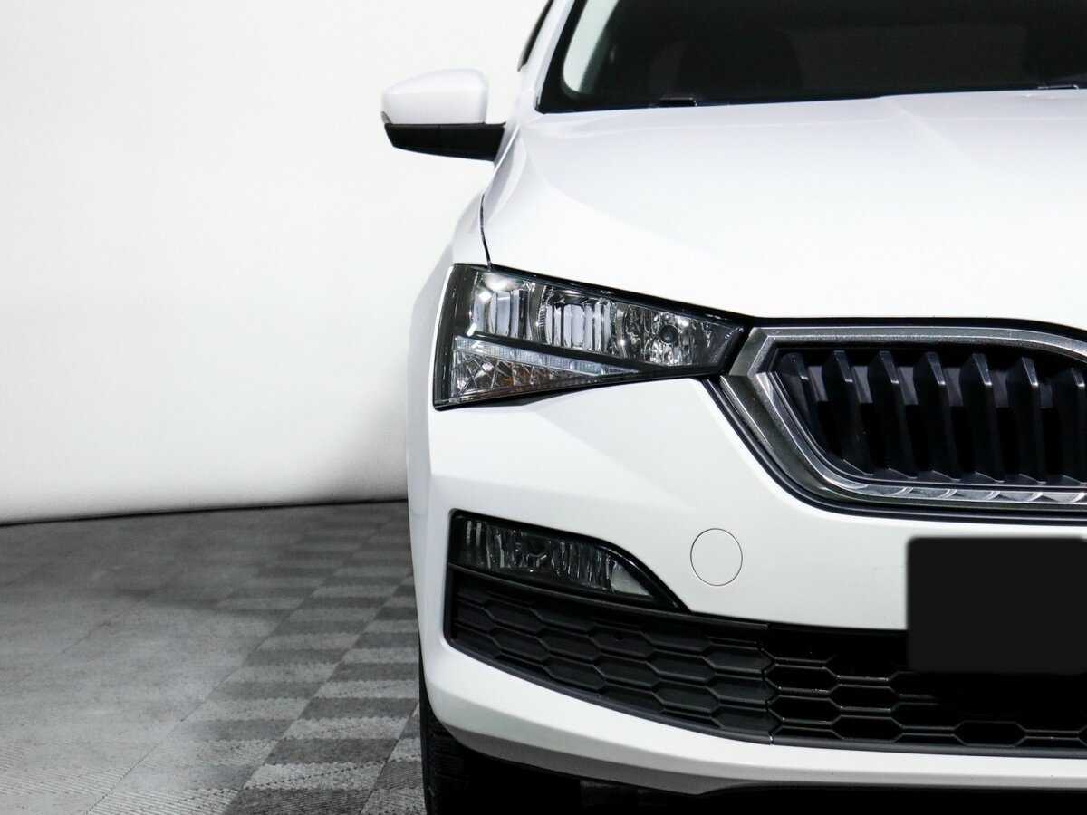 Skoda Rapid с пробегом — 2021 год. Фото: #13