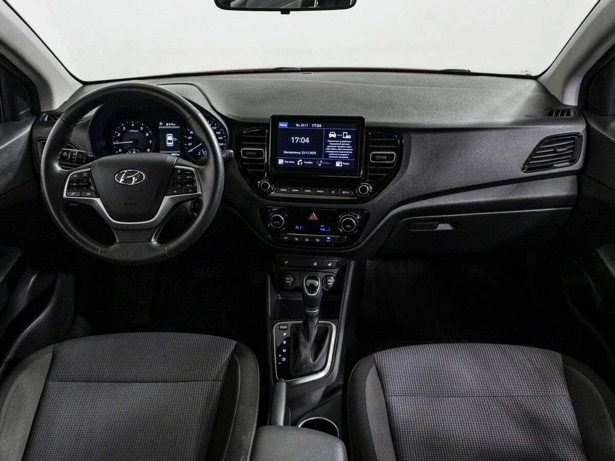 Hyundai Solaris с пробегом — 2020 год. Фото: #12