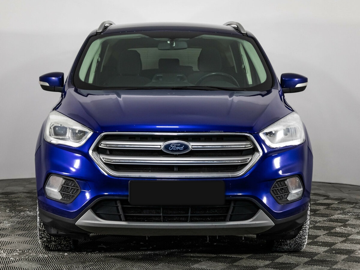 Ford Kuga с пробегом — 2017 год. Фото: #1