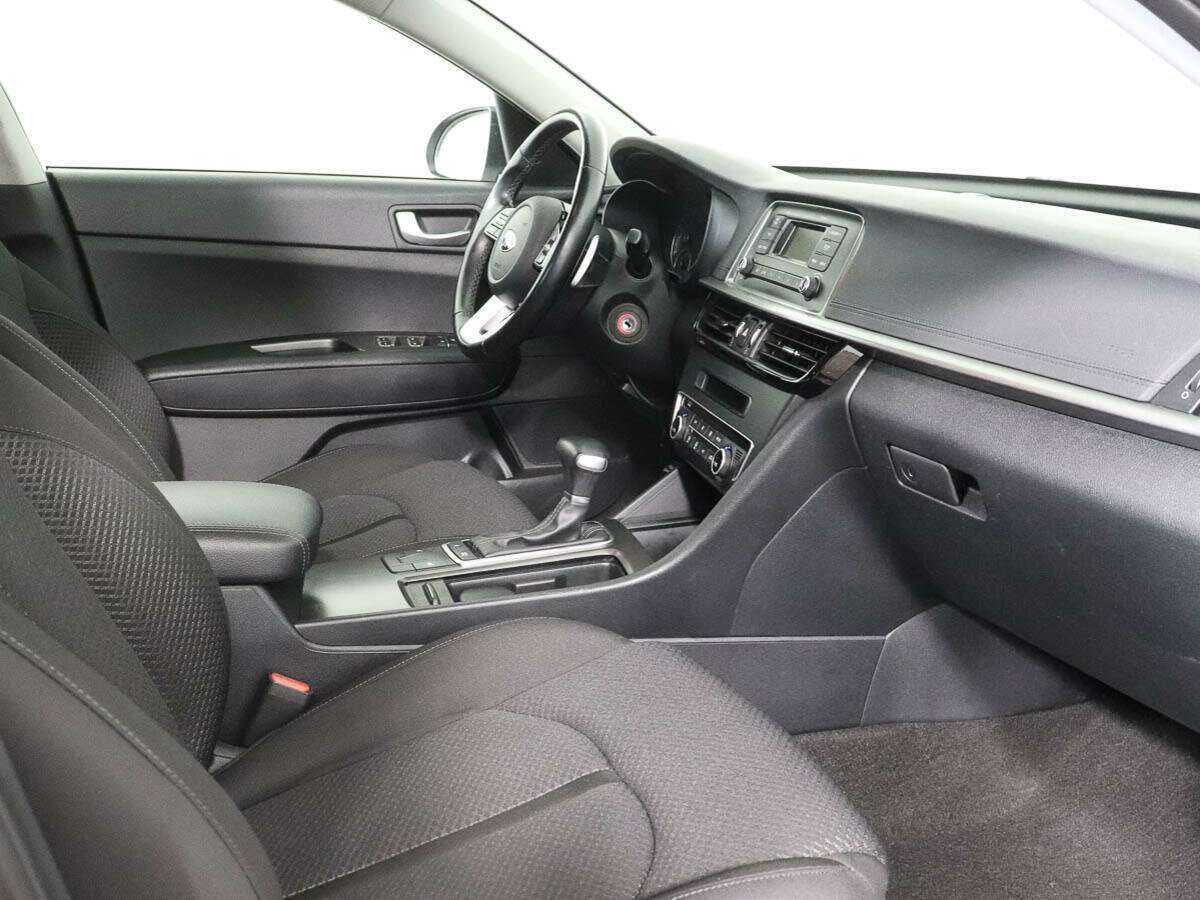 Kia Optima с пробегом — 2018 год. Фото: #6