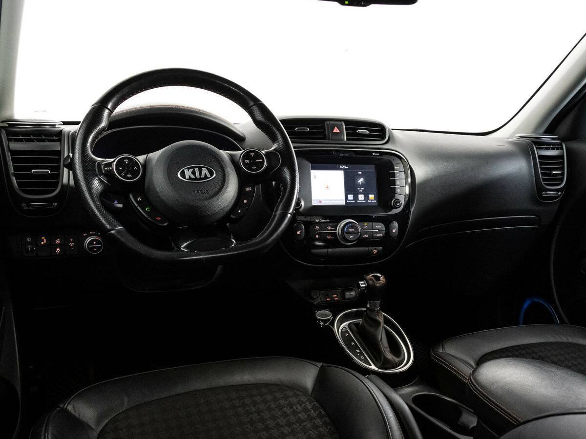 Kia Soul с пробегом — 2016 год. Фото: #10
