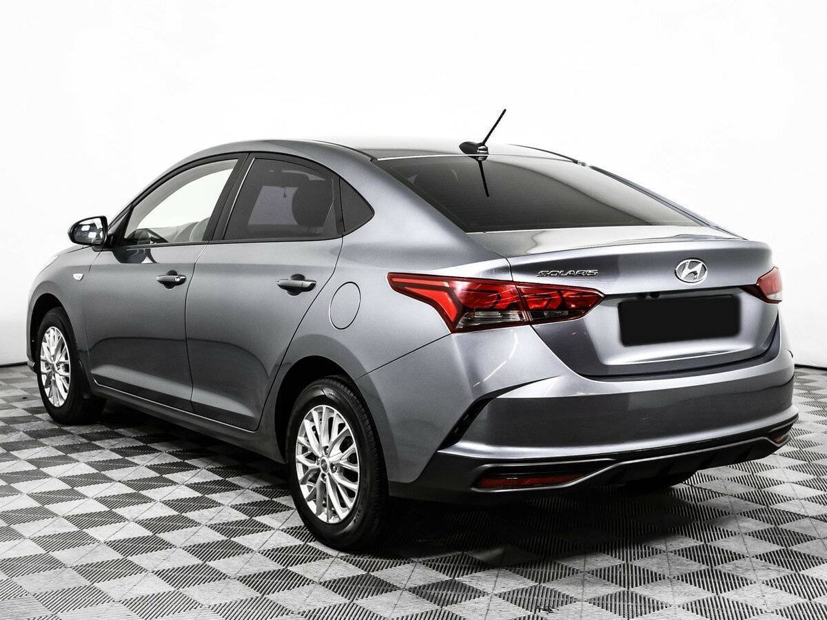 Hyundai Solaris с пробегом — 2021 год. Фото: #6