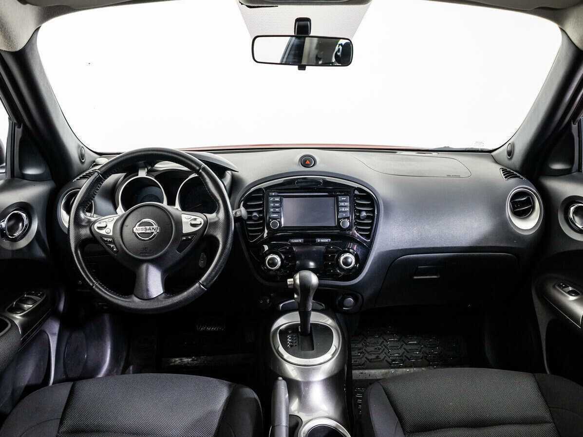 Nissan Juke с пробегом — 2013 год. Фото: #12