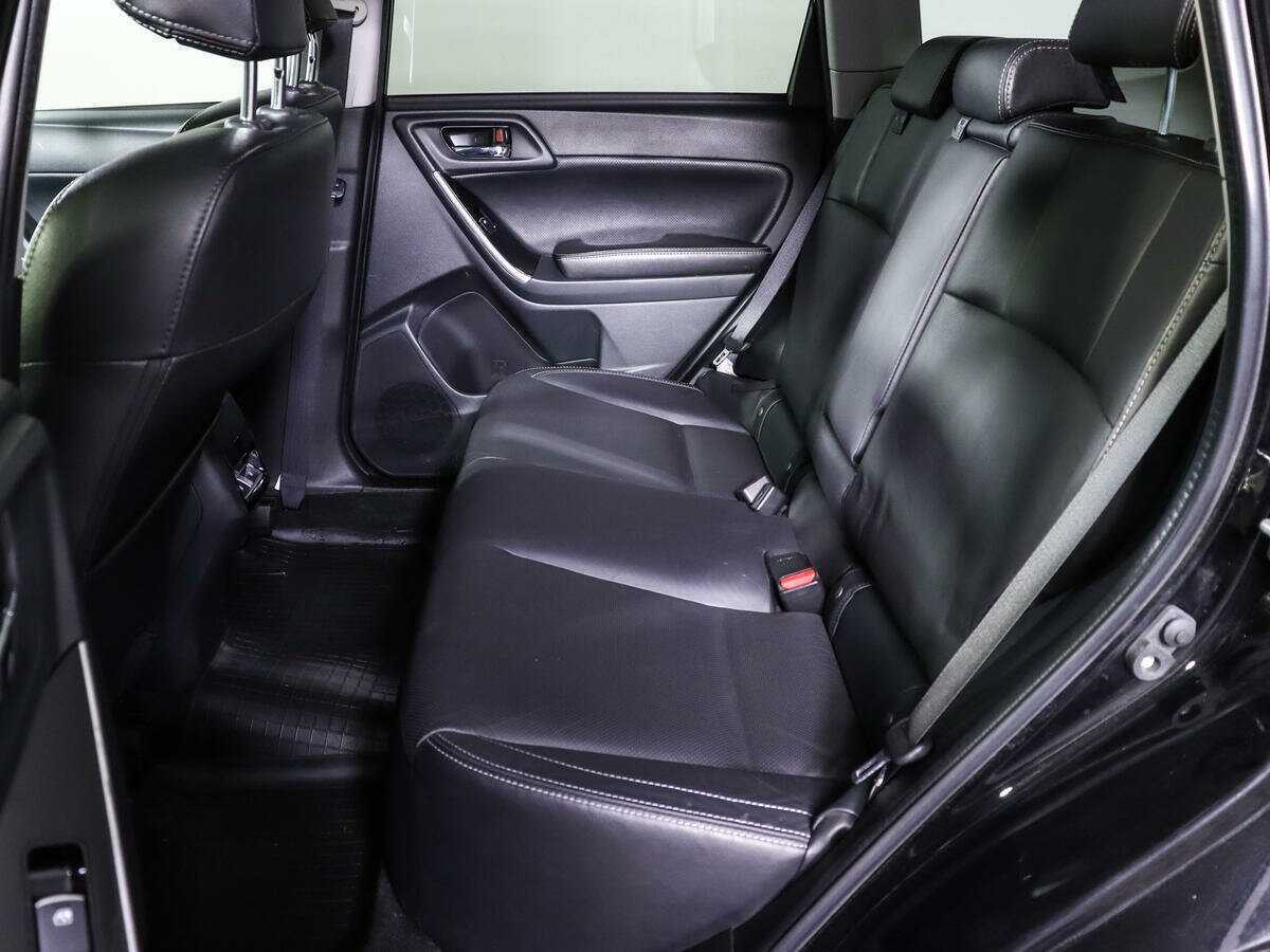 Subaru Forester с пробегом — 2017 год. Фото: #7