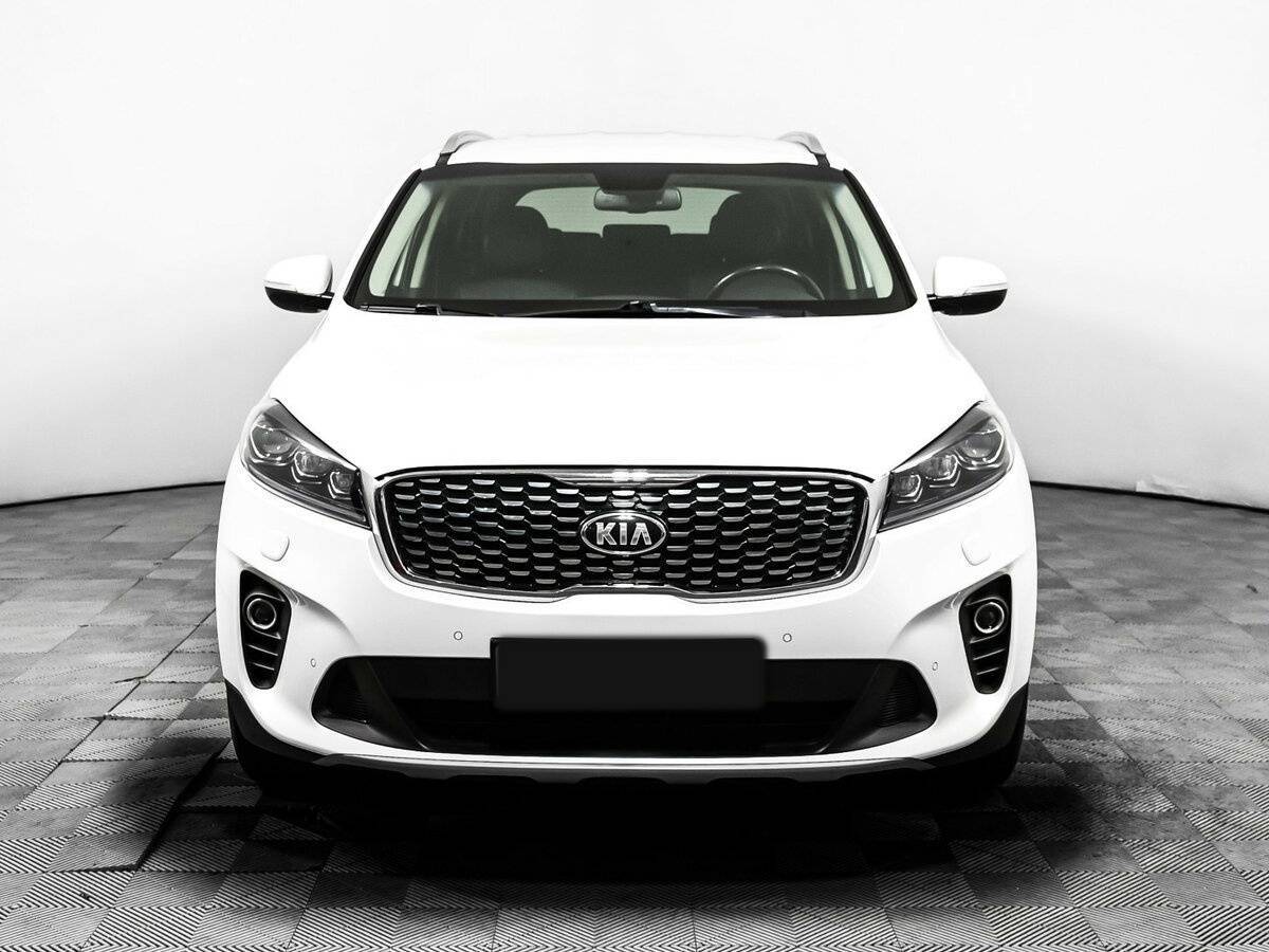 Kia Sorento с пробегом — 2018 год. Фото: #1