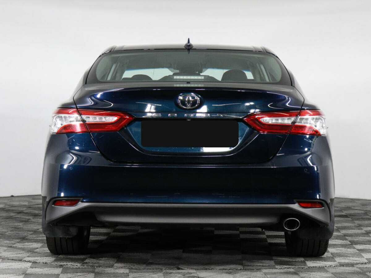 Toyota Camry с пробегом — 2020 год. Фото: #5