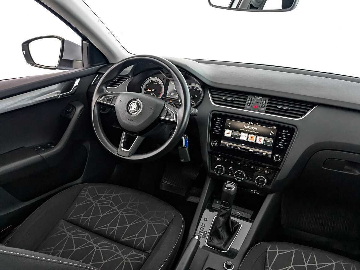 Skoda Octavia с пробегом — 2020 год. Фото: #22