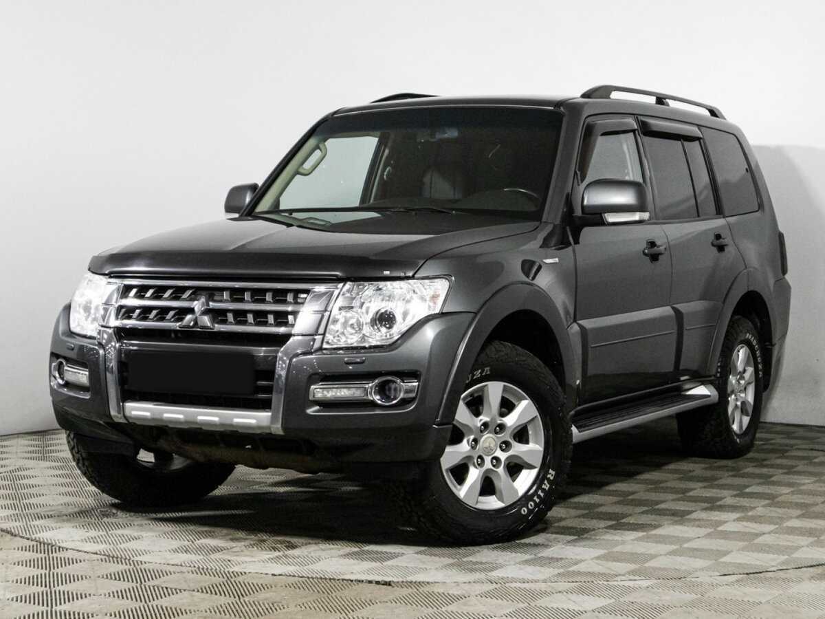 Mitsubishi Pajero с пробегом — 2014 год. Фото: #0