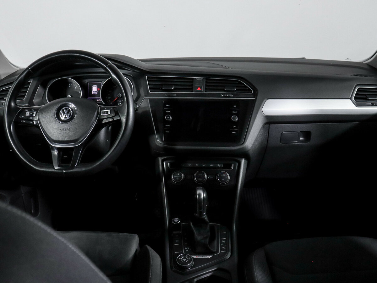 Volkswagen Tiguan с пробегом — 2018 год. Фото: #9