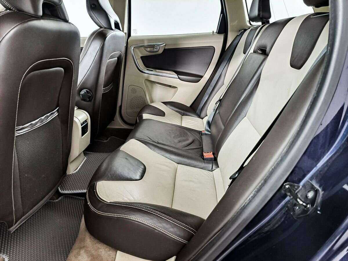 Volvo XC60 с пробегом — 2012 год. Фото: #11