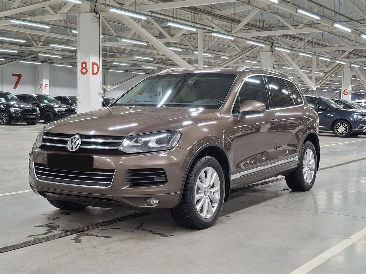 Volkswagen Touareg с пробегом — 2013 год. Посмотреть фото