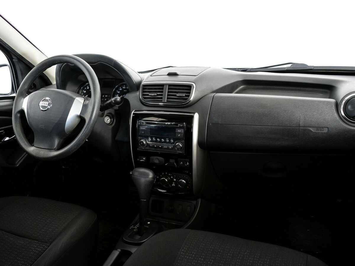 Nissan Terrano с пробегом — 2014 год. Фото: #6