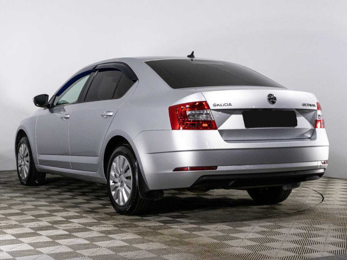Skoda Octavia с пробегом — 2017 год. Фото: #6