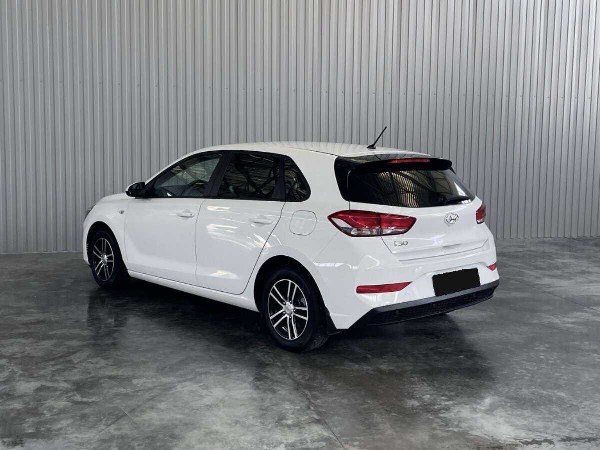 Hyundai i30 с пробегом — 2022 год. Фото: #6