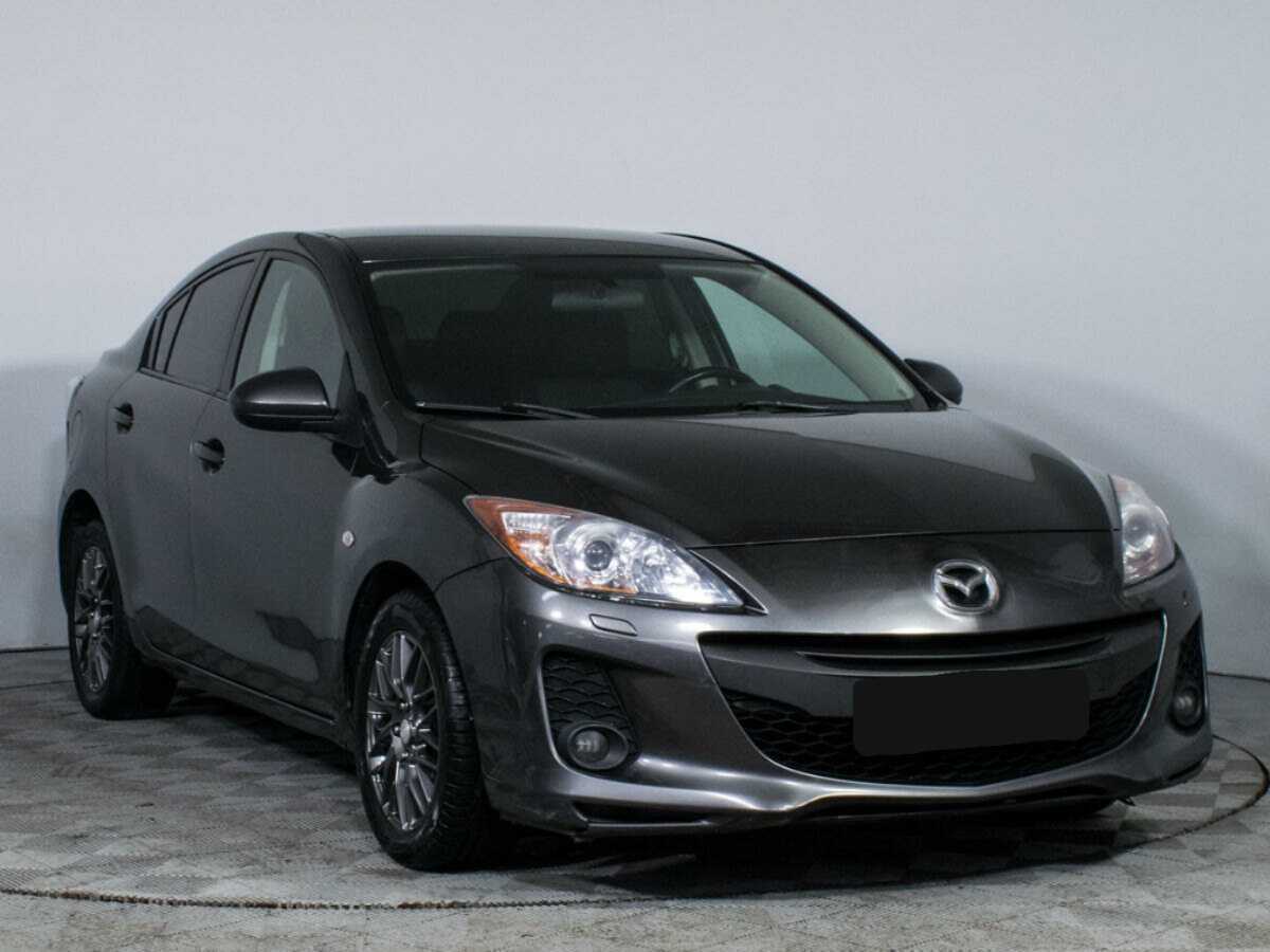 Mazda 3 с пробегом — 2012 год. Фото: #2