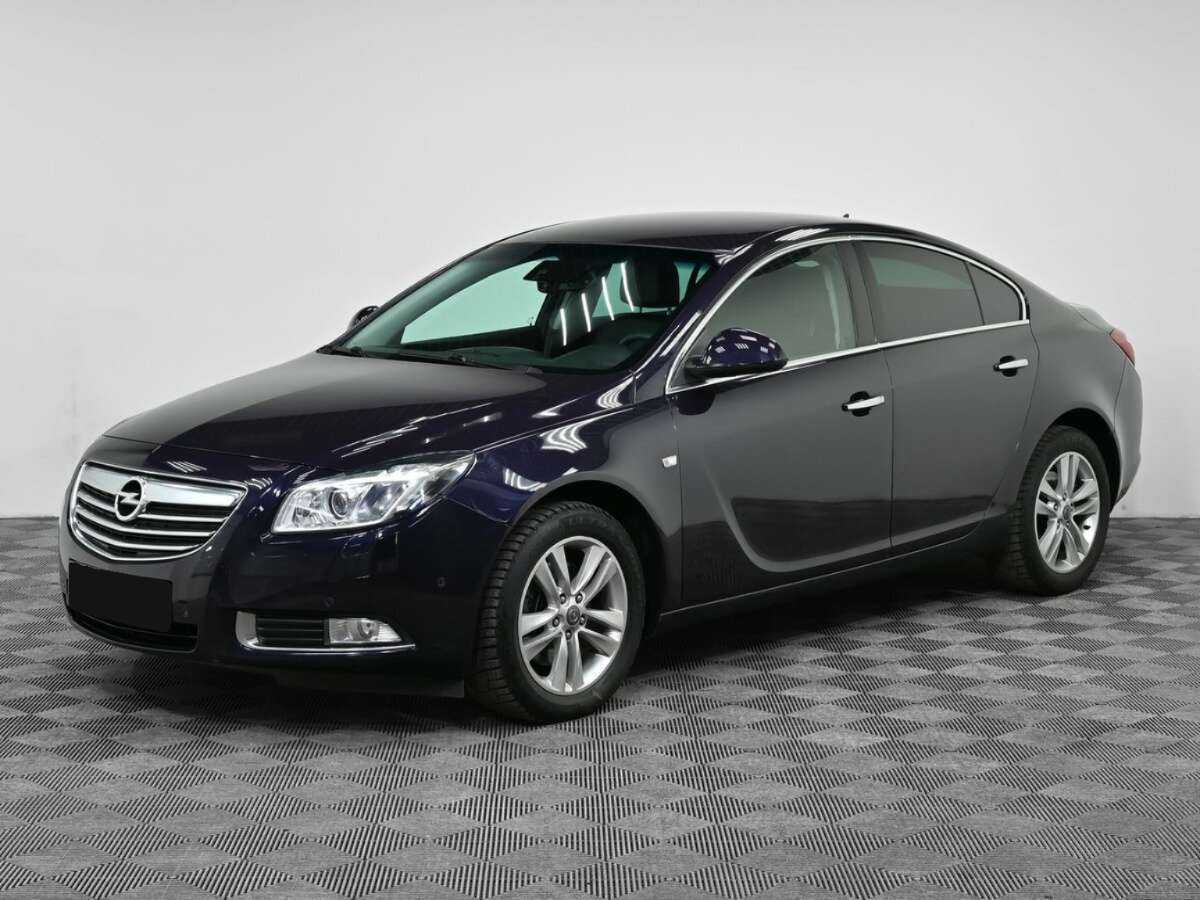 Opel Insignia с пробегом — 2013 год. Фото: #0