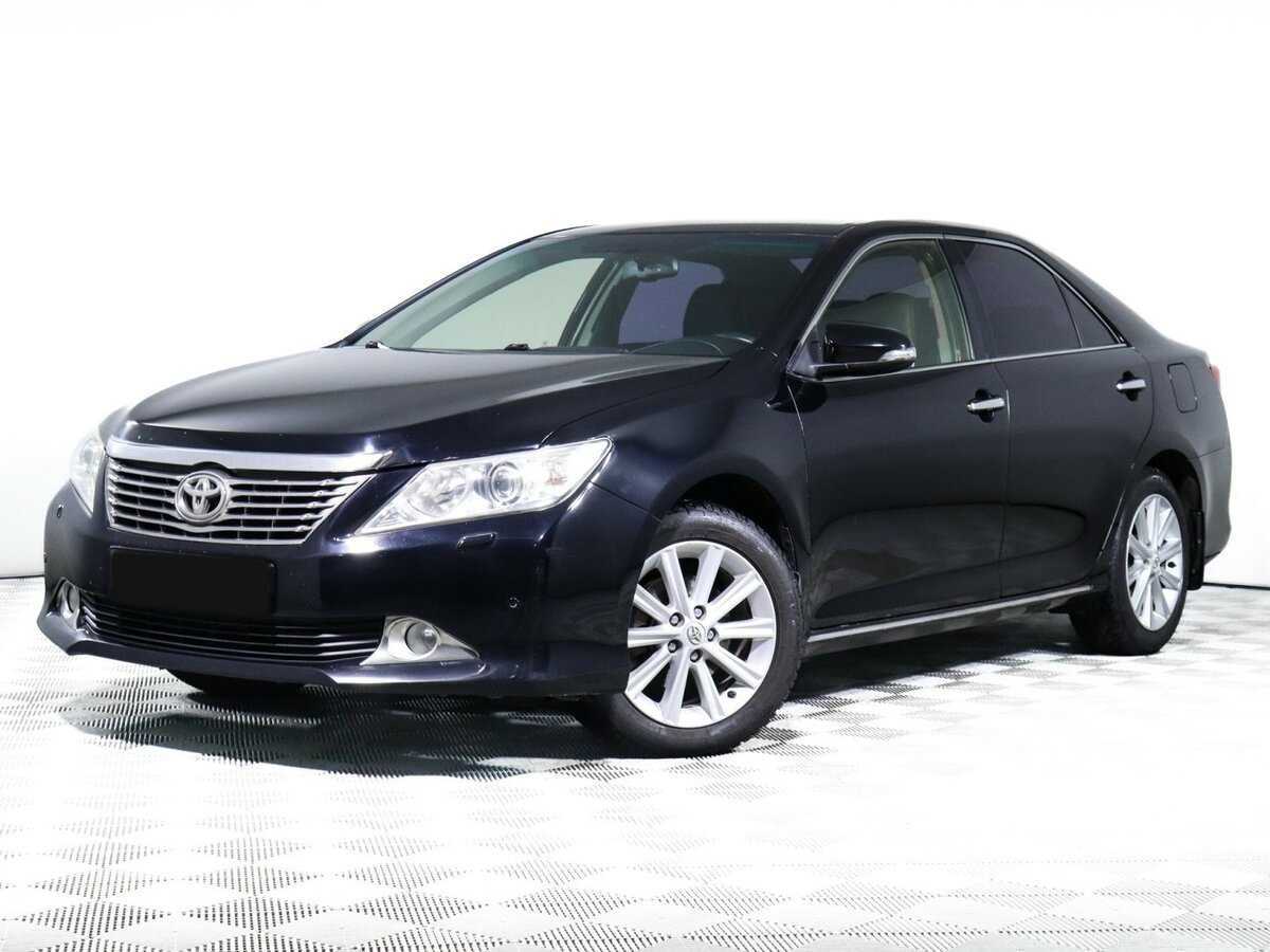 Toyota Camry с пробегом — 2012 год. Фото: #0