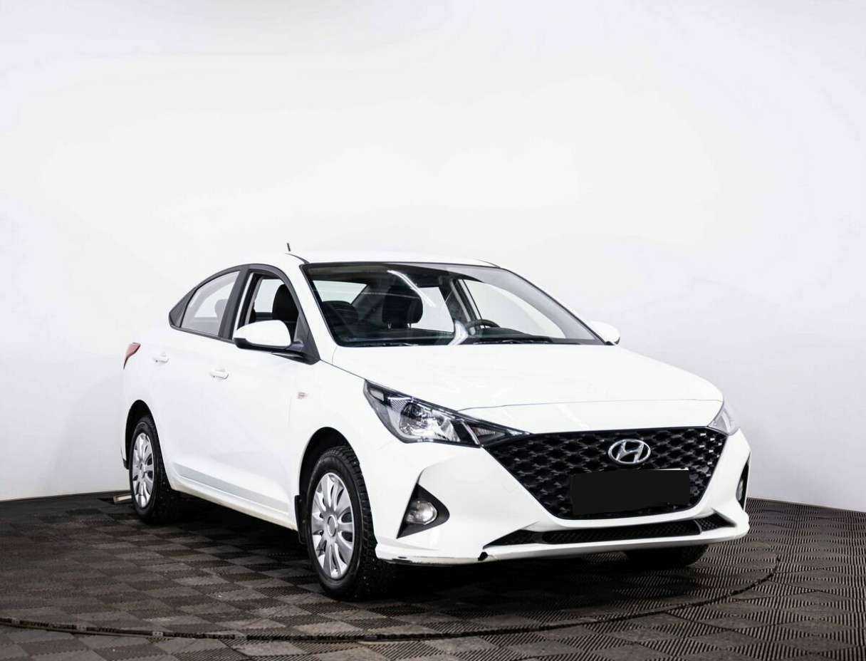 Hyundai Solaris с пробегом — 2020 год. Фото: #2